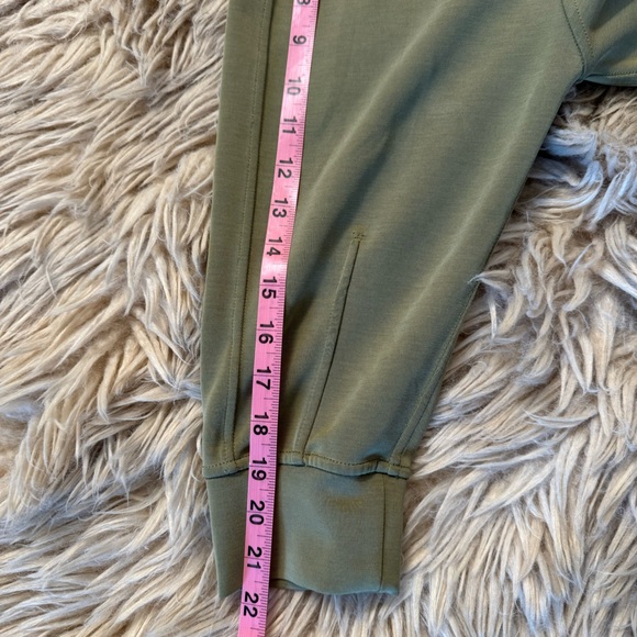 Lululemon Draped Back Crew Sweatshirt Bronze Green size 10 - Picture 11 of 12